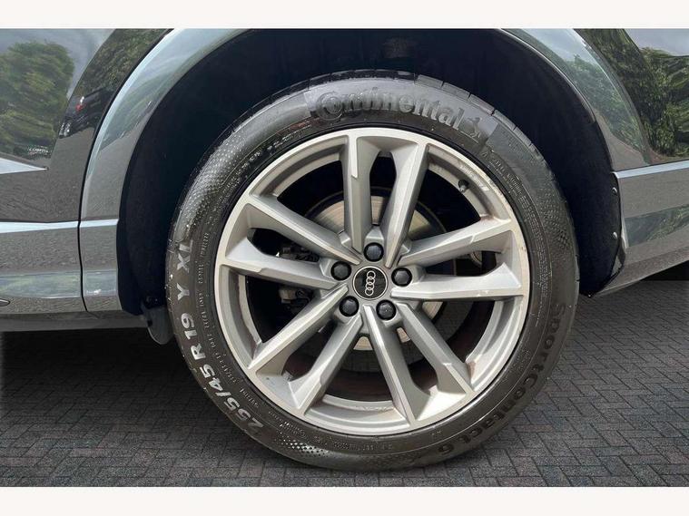 Audi Audi Q3