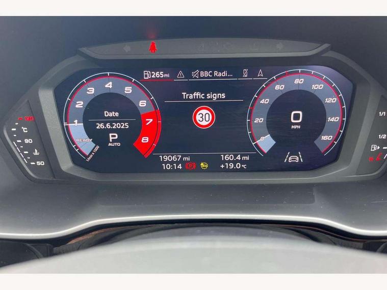 Audi Audi Q3