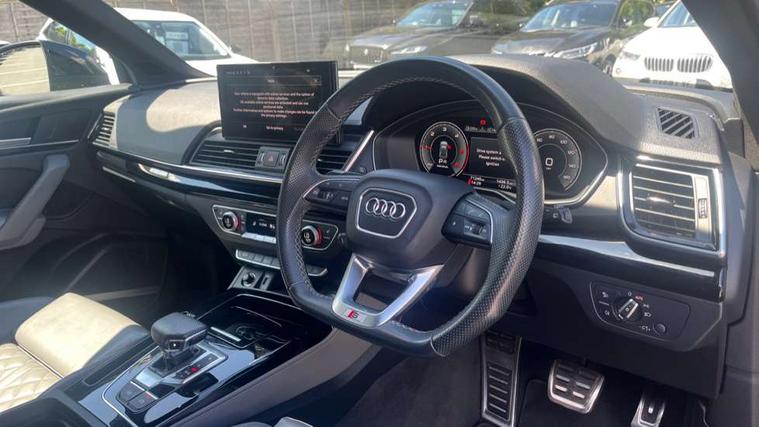 Audi Audi Q5