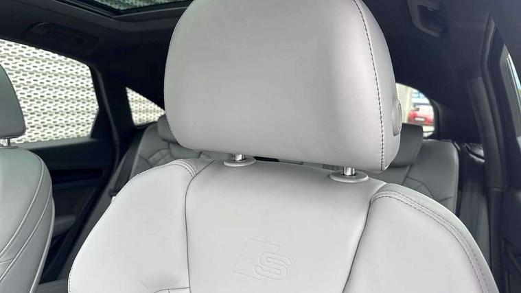 Audi Audi Q5