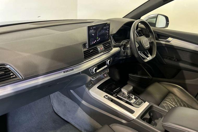 Audi Audi Q5