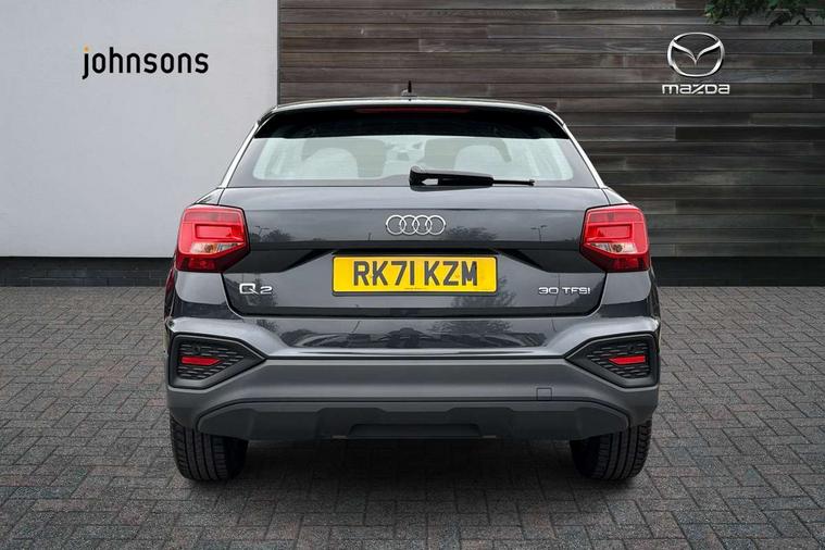 Audi Audi Q2