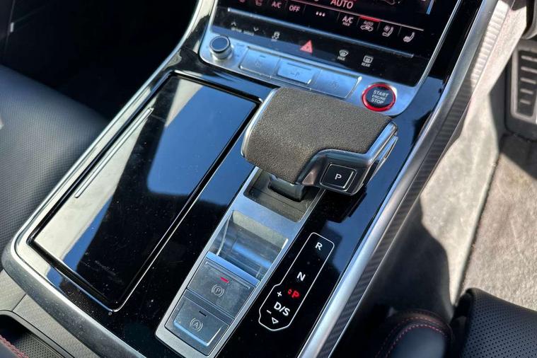 Audi Audi Q8