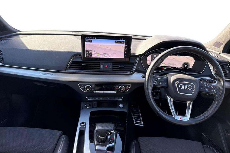 Audi Audi Q5