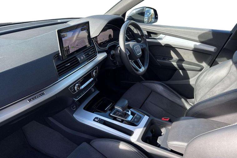 Audi Audi Q5