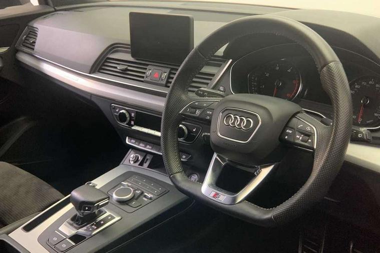 Audi Audi Q5