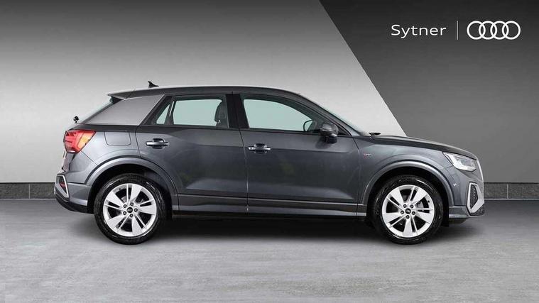 Audi Audi Q2