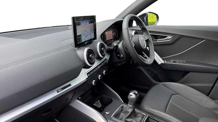 Audi Audi Q2