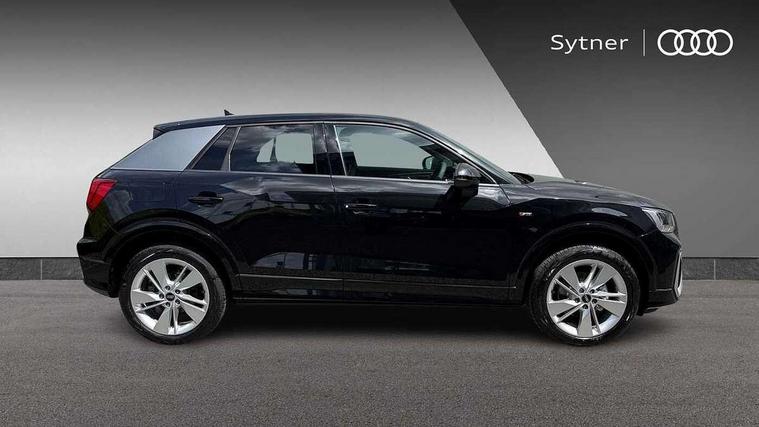 Audi Audi Q2