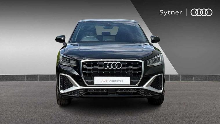 Audi Audi Q2