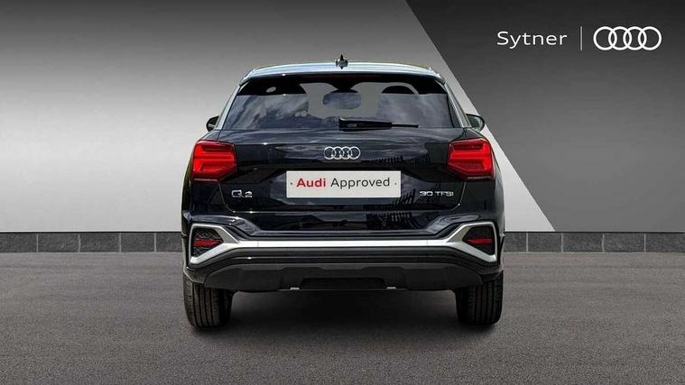 Audi Audi Q2