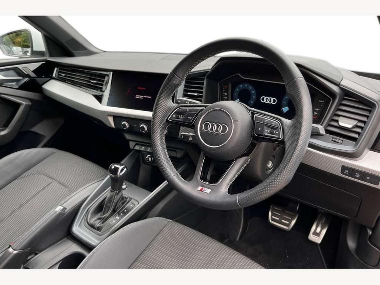 Audi Audi A1