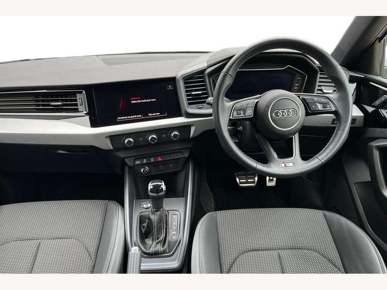 Audi Audi A1