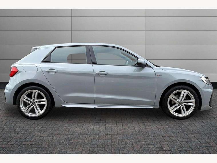 Audi Audi A1