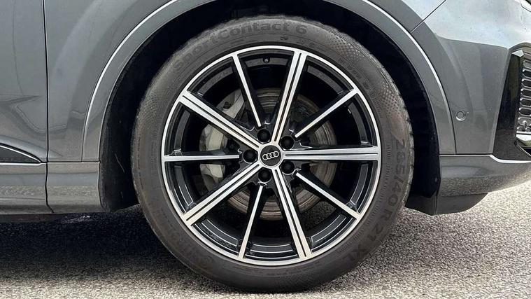 Audi Audi Q7
