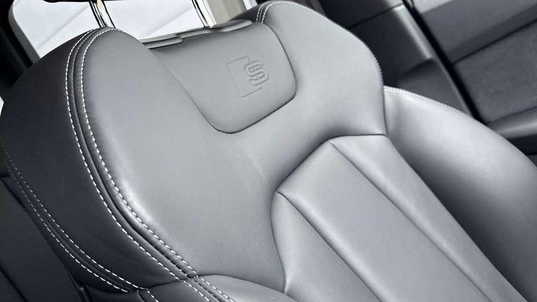 Audi Audi Q7