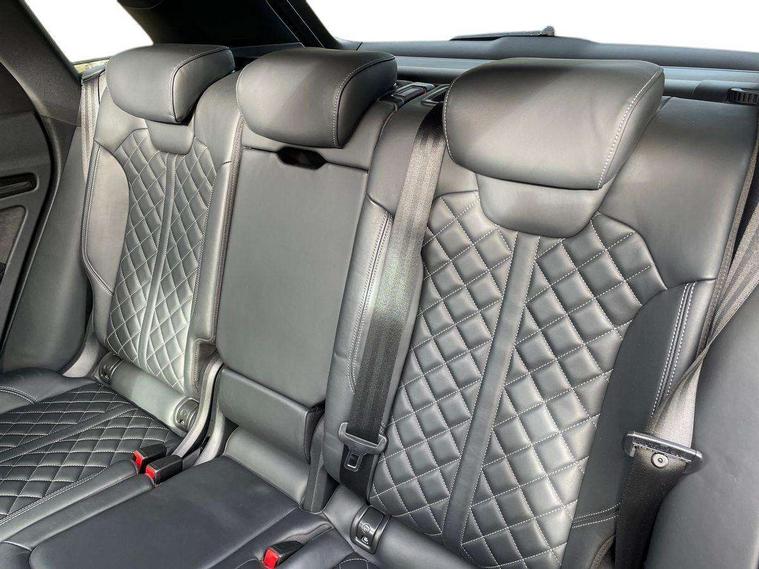 Audi Audi Q5