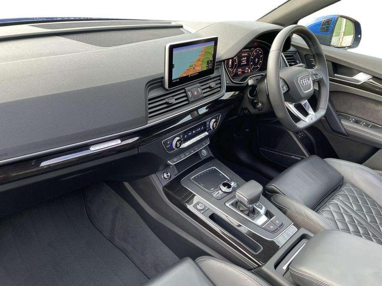 Audi Audi Q5
