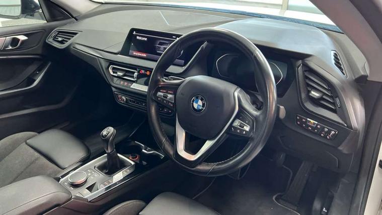 BMW BMW 218