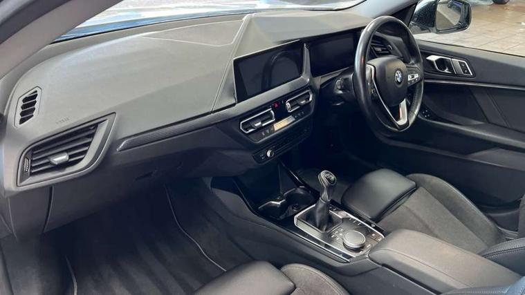 BMW BMW 218