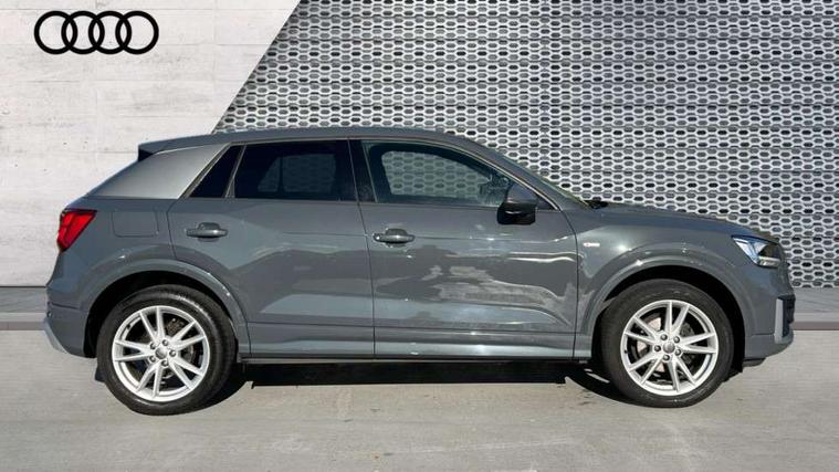Audi Audi Q2