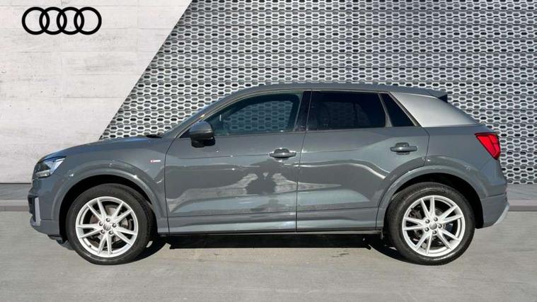 Audi Audi Q2