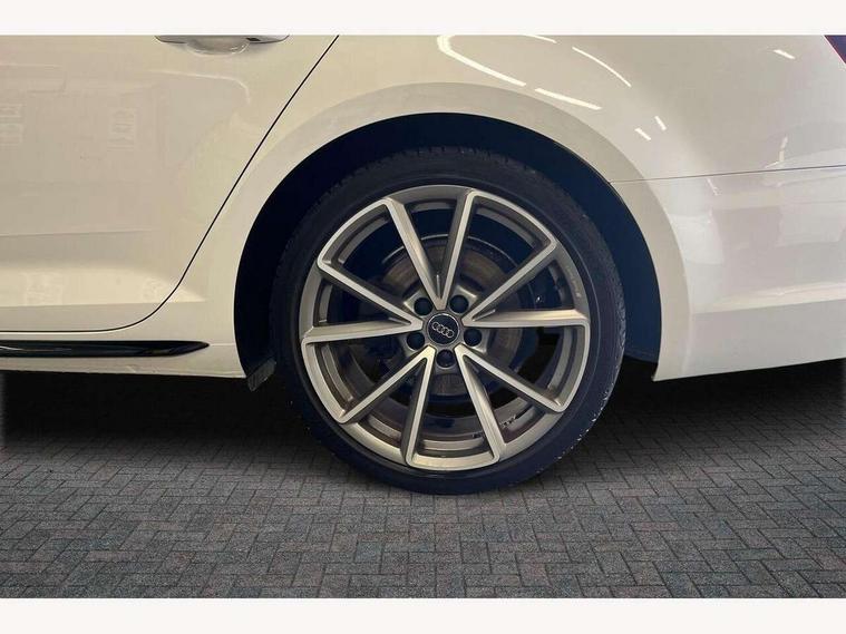 Audi Audi A4