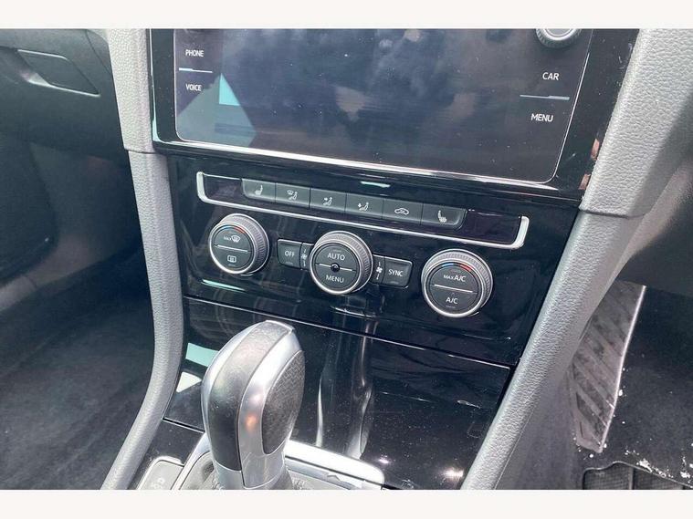 Volkswagen Volkswagen Golf TDi