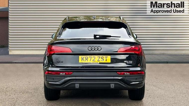 Audi Audi Q5