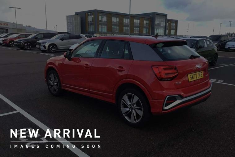 Audi Audi Q2