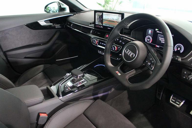 Audi Audi A4