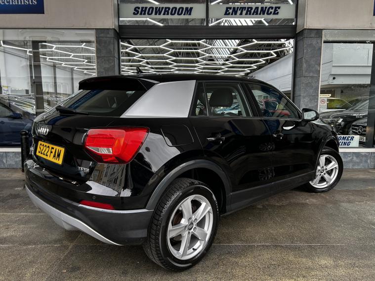 Audi Audi Q2