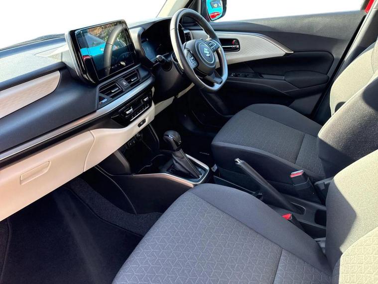 Suzuki Suzuki Swift