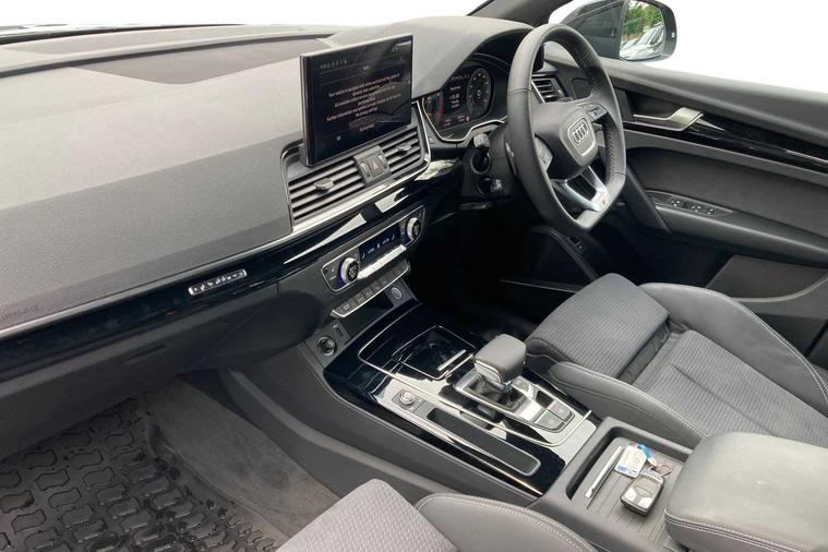 Audi Audi Q5