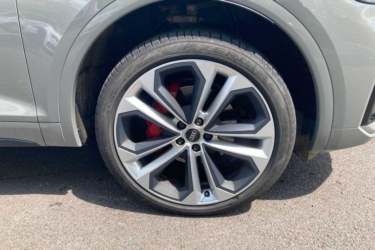 Audi Audi Q5