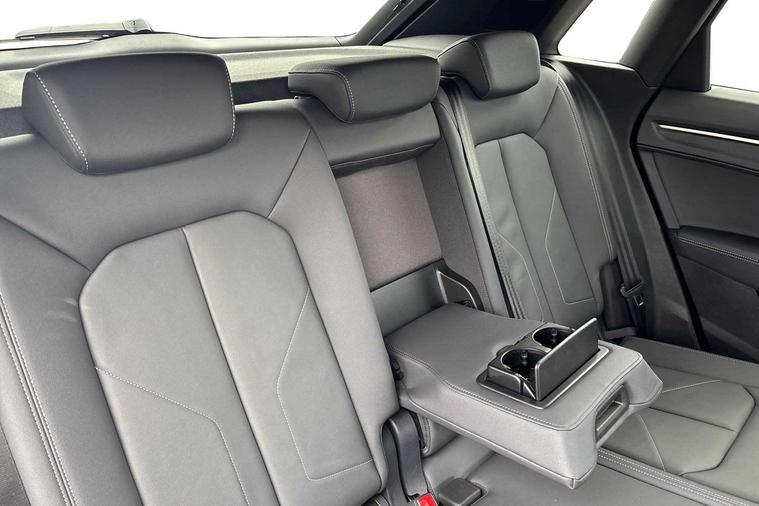 Audi Audi Q3
