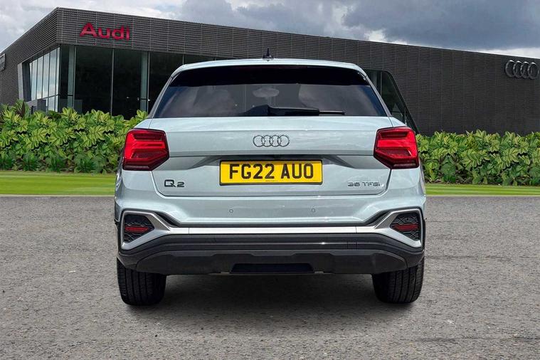 Audi Audi Q2