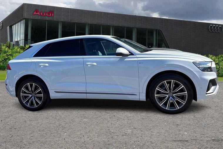 Audi Audi Q8