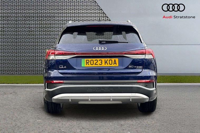 Audi Audi Q4