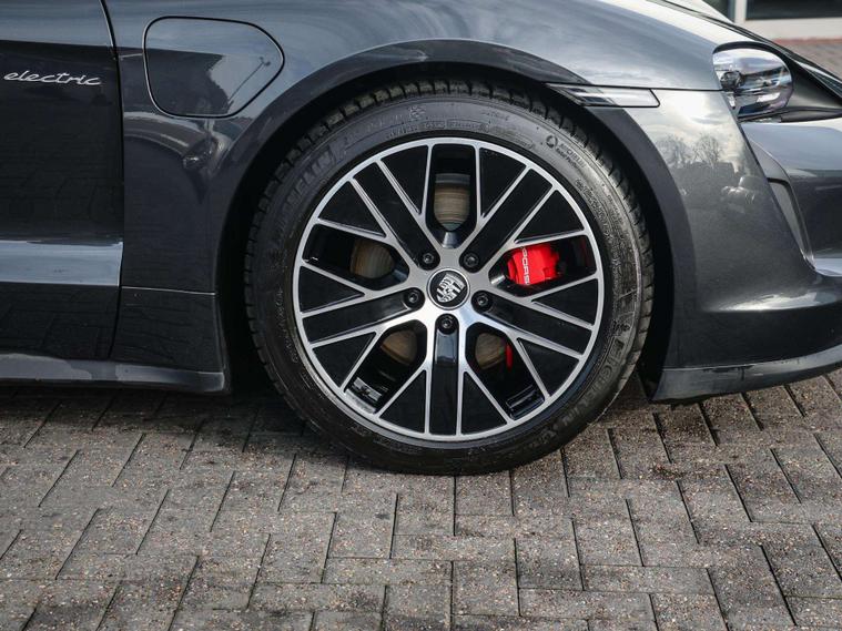 Porsche Porsche Taycan