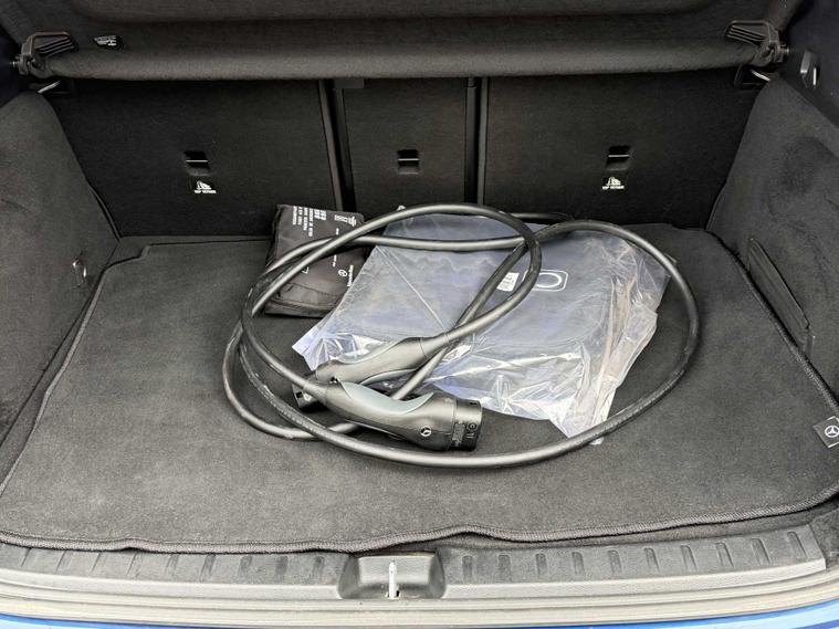 Mercedes Mercedes EQA