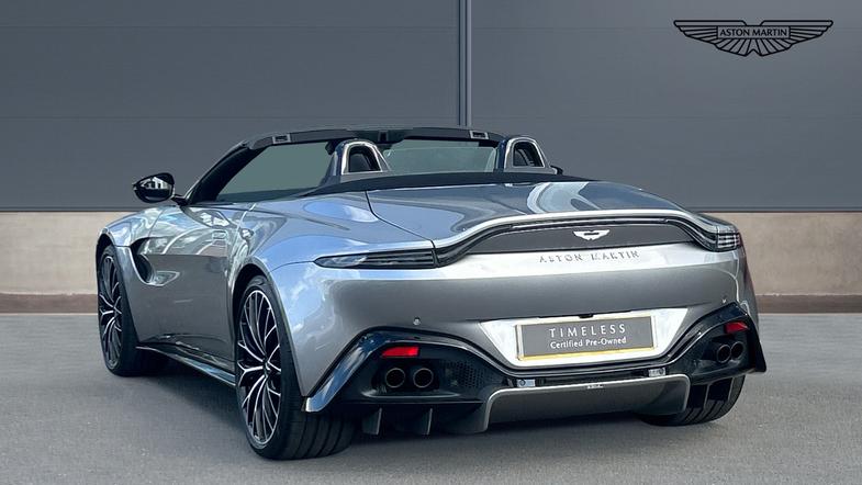 Aston Martin Aston Martin Vantage