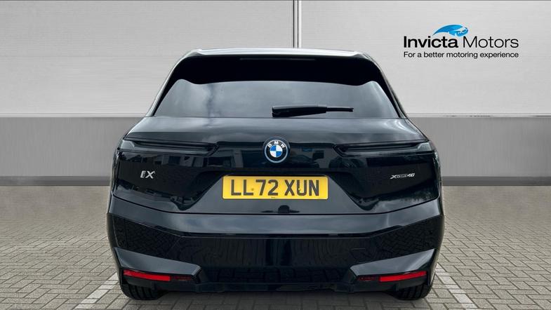 BMW BMW iX