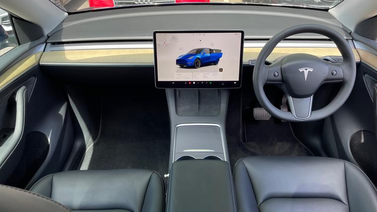 Tesla Tesla Model Y