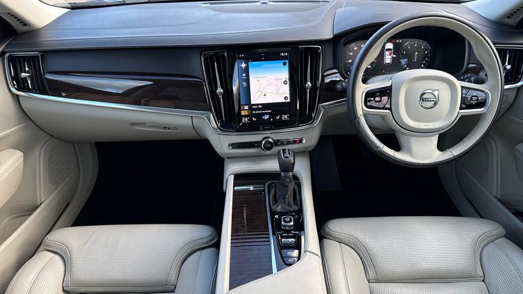 Volvo Volvo V90