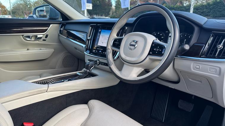 Volvo Volvo V90