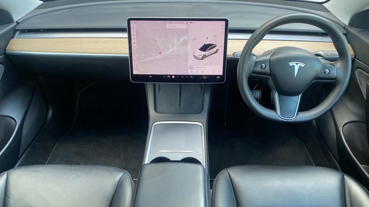 Tesla Tesla Model 3
