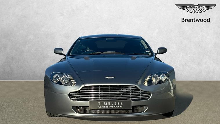 Aston Martin Aston Martin Vantage