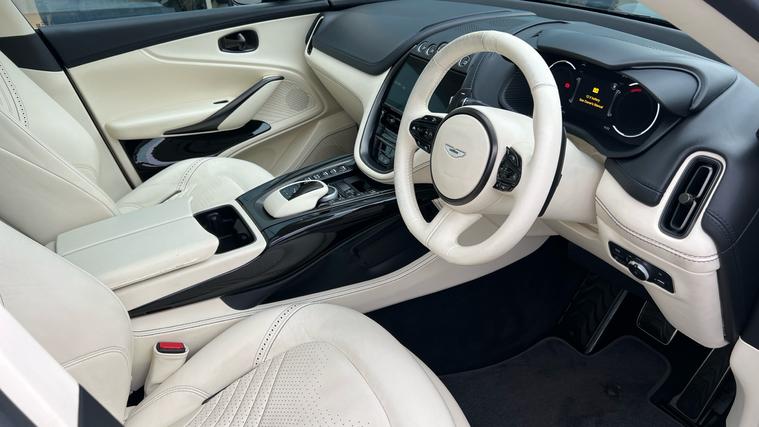 Aston Martin Aston Martin DBX