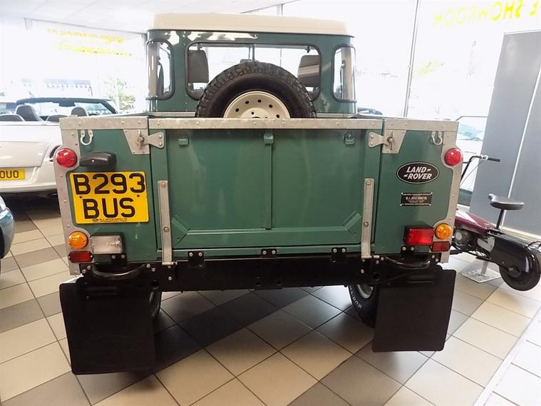 Land Rover Land Rover Defender